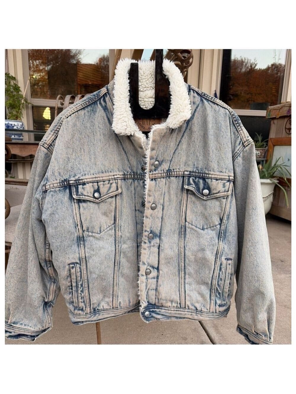 Women's GAP Light Blue Sherpa Lined Jean Jacket L